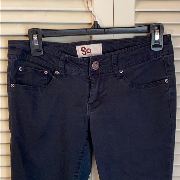 Jeans - Picture 3 of 4